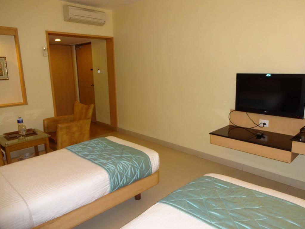 Super Capital O Grand Plaza Hotell Coimbatore Exteriör bild